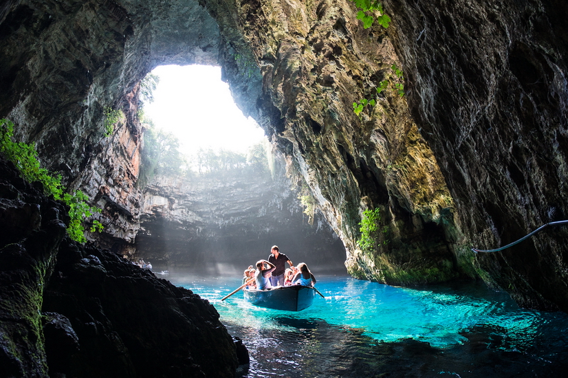  Melissani pećina